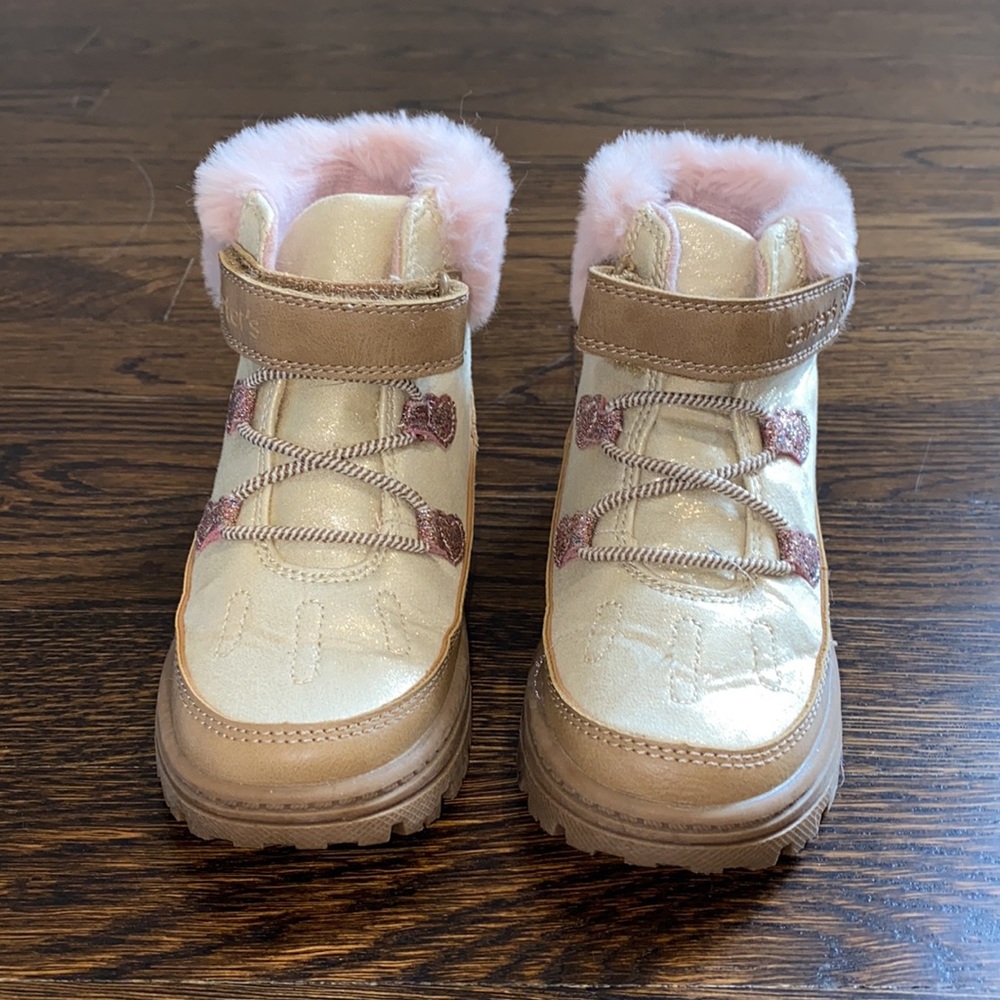 Carters Sarang Gold and Pink Toddler Girl Winter Boot Size 8